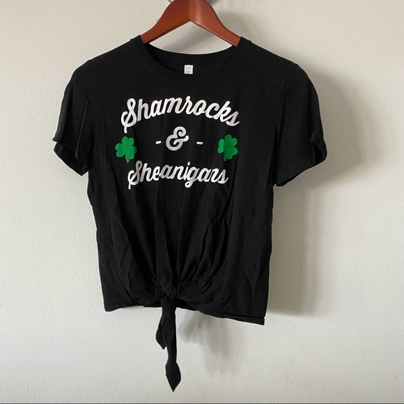 ☘️ Shamrocks & Shenanigans Tee Sz S - Picture 1 of 4